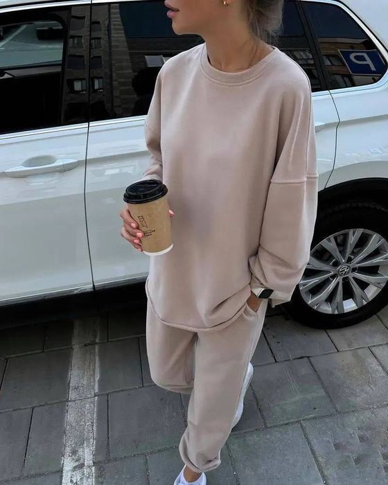 Удобен костюм с голям размер.