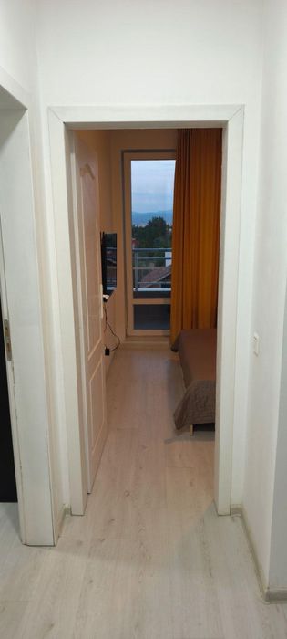 Двустаен апартамент в ж.к. Люлин 10.