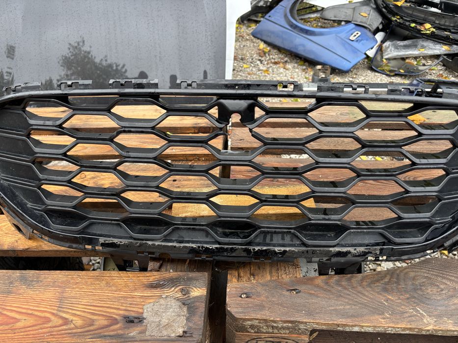 Решетка Ford Kuga