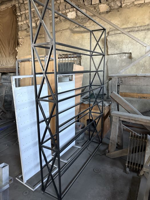 Продам стелаж из металла новый