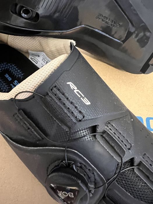 Pantofi ciclism Shimano RC300