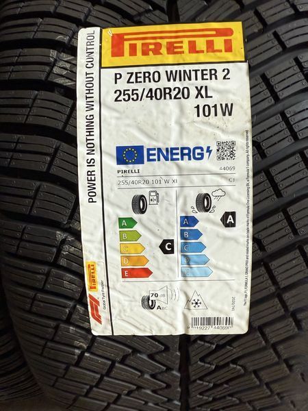 285/35/20//255/40/20 PIRELLI PZERO WINTER 2