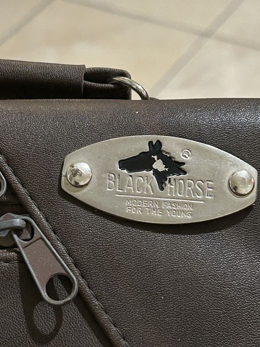 Кожена чанта BLACK HORSE