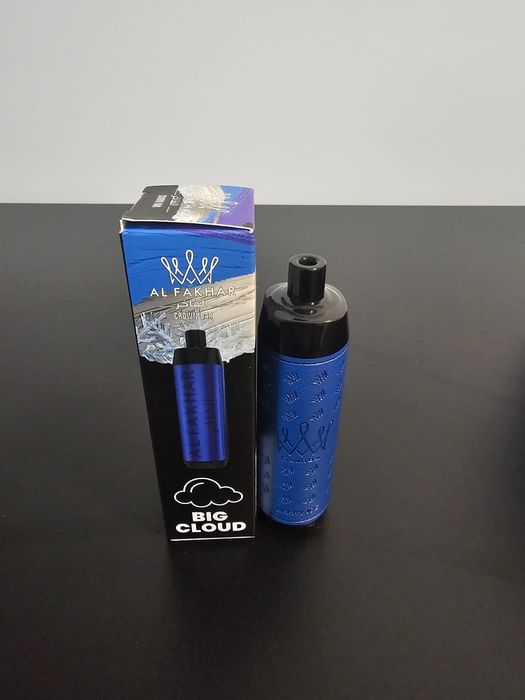 Vand Vape Al-Fakhar si Al-Fakfer 15.000 Puff