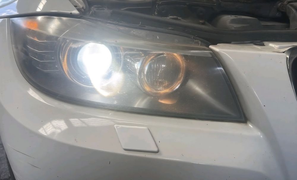 Bmw e90 lci фейс dynamic/adaptive bi xenon фарове,  лед lci фейс стопо