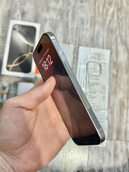 Iphone 16 Pro 128 GB - 92 % Battery Natural Titanium Отличен