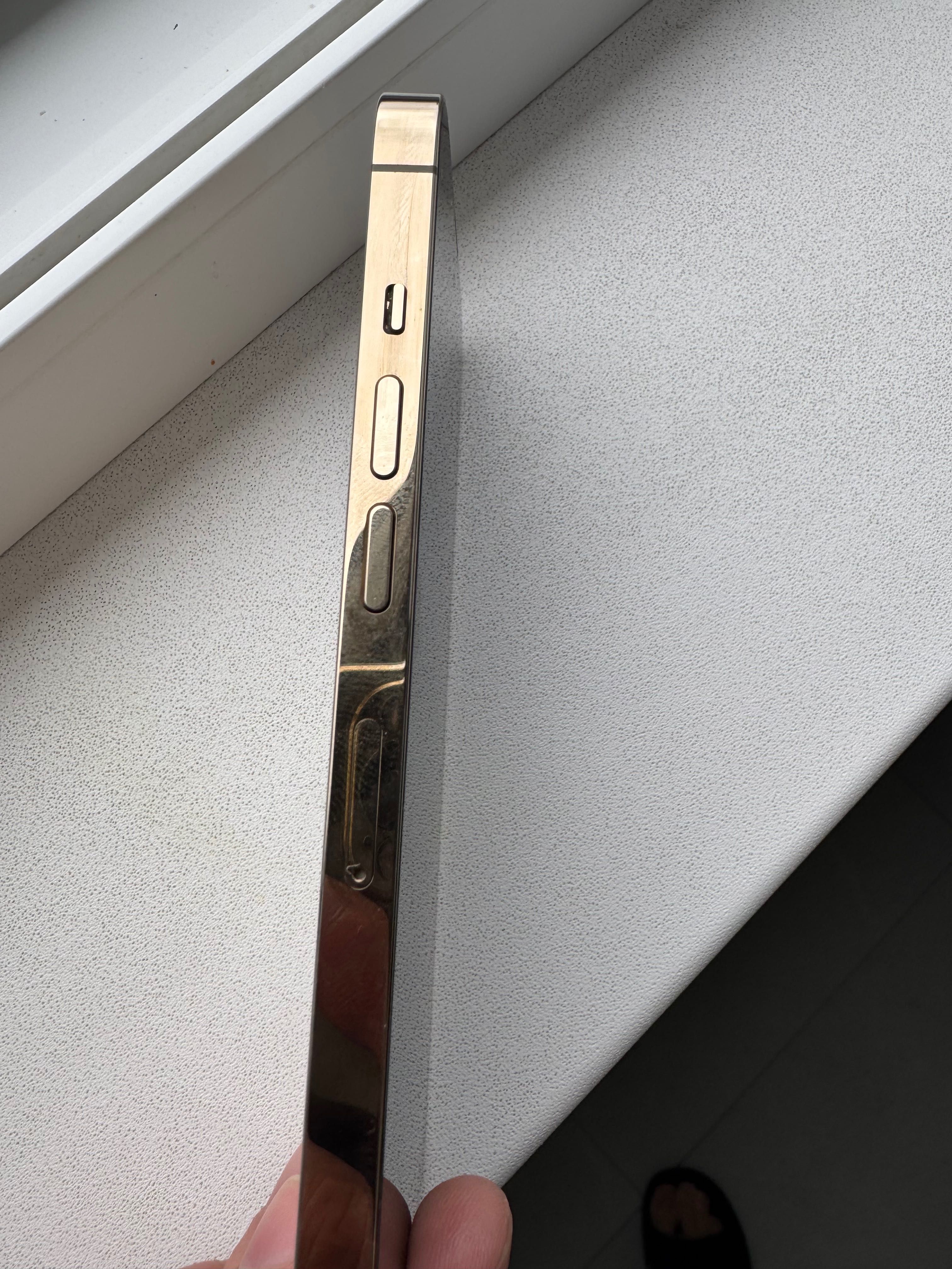 iPhone 13 pro gold 128 gb перфектен