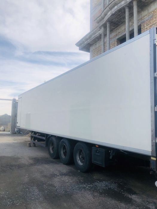 Полуприцеп сотилади