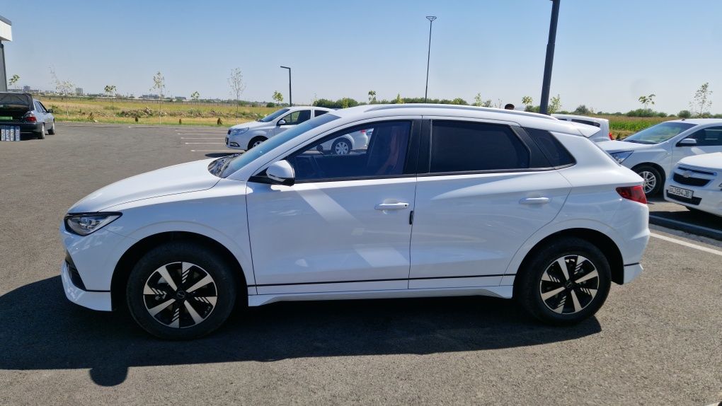 Byd e2 luxury 2023