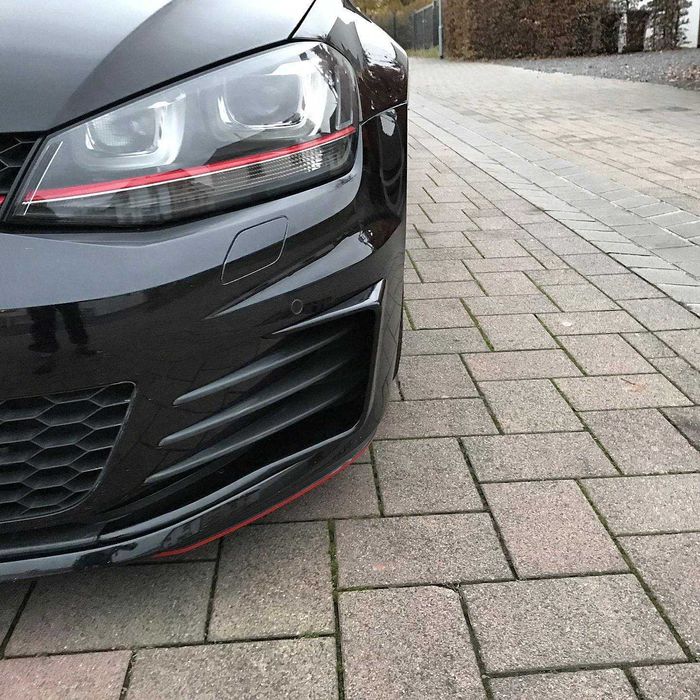 Ornamente SRS-Tec pentru bara fata  VW Golf 7  GTI / GTD