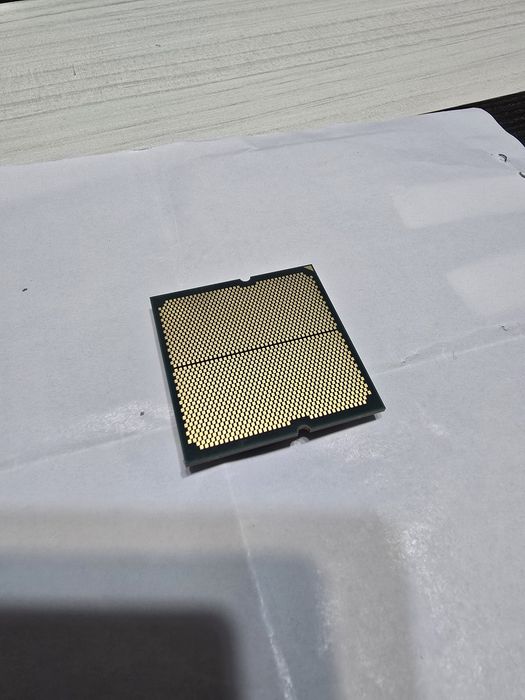 Vand procesor Ryzen 9 7900