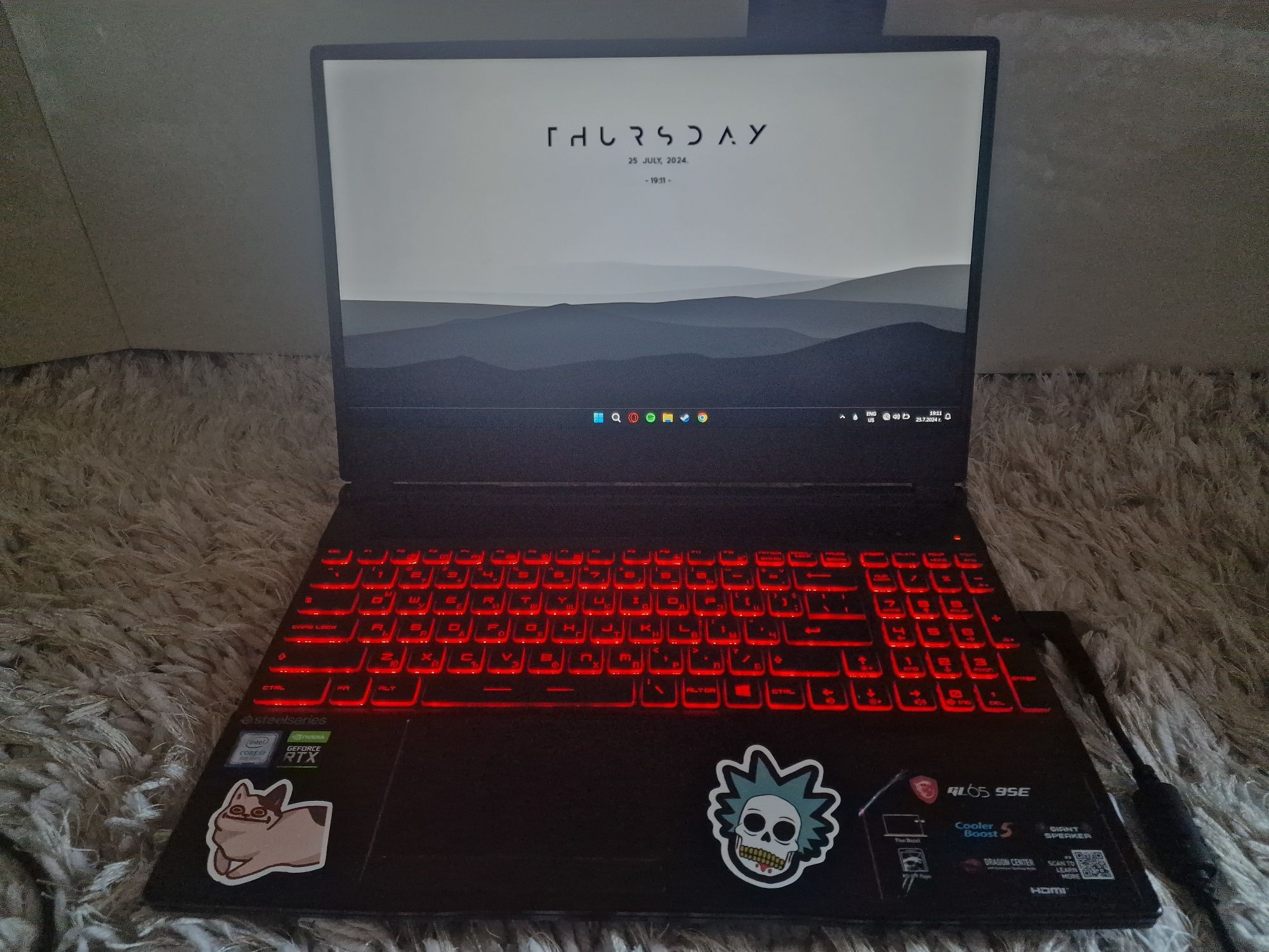 Gaming laptop MSI GL65 9SE
