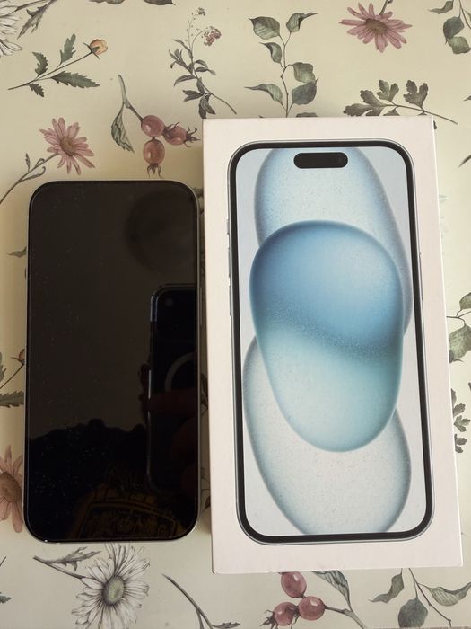 iPhone 15 256GB Blue