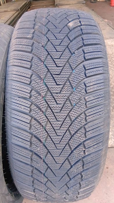 Anvelope iarna 245 50 18