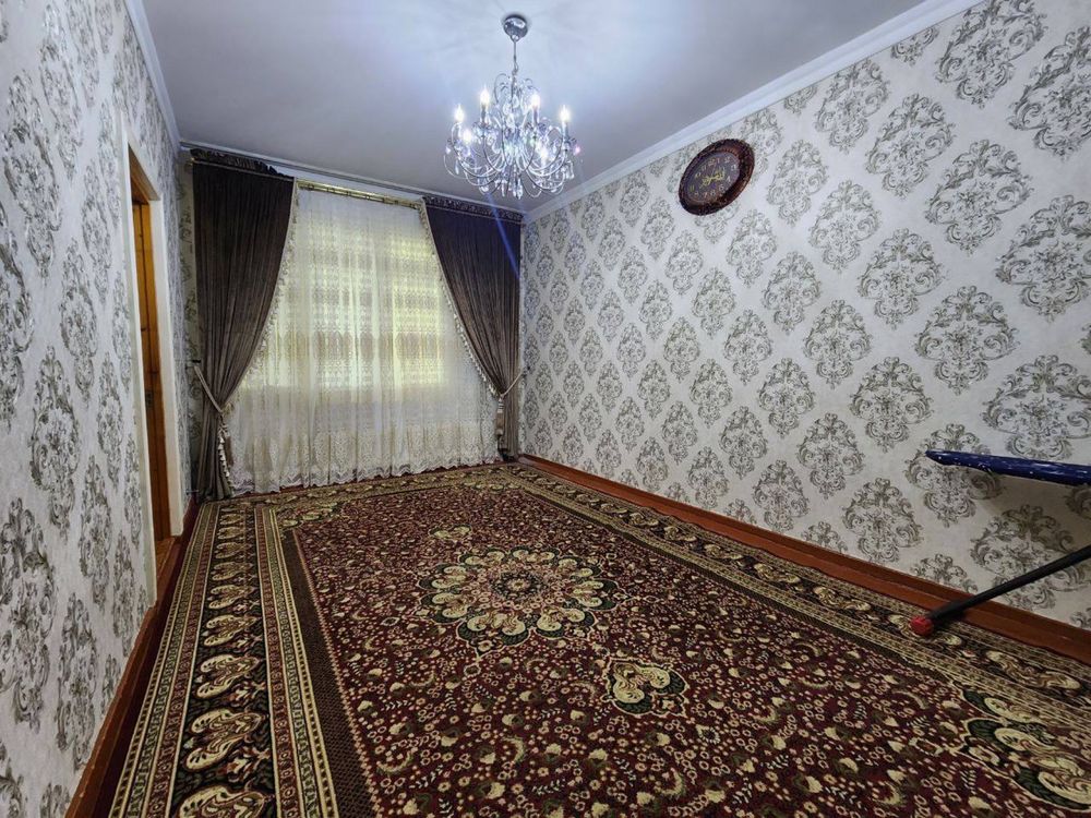 Чиланзар 20.  3/4/4.  1.5 х 6 балкон.  Срочно 65.000$