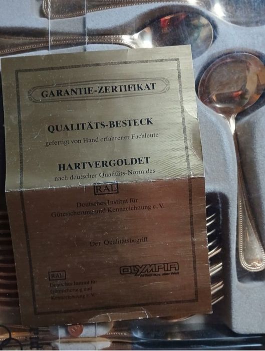 Set tacâmuri aurite