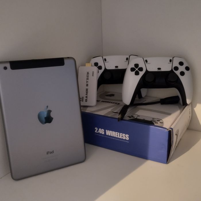 iPad mini 2 (32g)+ 2.4g игровой контроллер