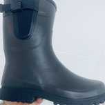 Vand cizme marca ZIZZI bine izolate,