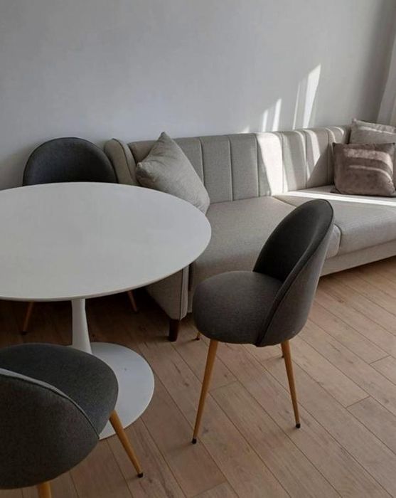 Дава се под наем Двустаен апартамент в Пловдив, Южен - 50 кв.м за 409 € - Снимка #1