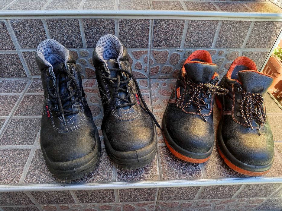 Продавам работни обувки,дамски