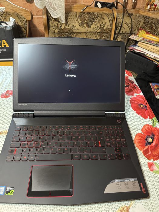 vand Laptop Gaming Lenovo Legion y520,procesor intel core,8GB,1TB