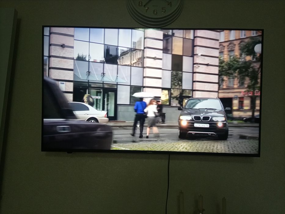 Продам смарт телевизор