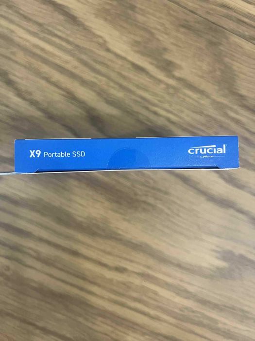 Външен SSD Crucial x9 1TB - чисто нов, неразпечатан