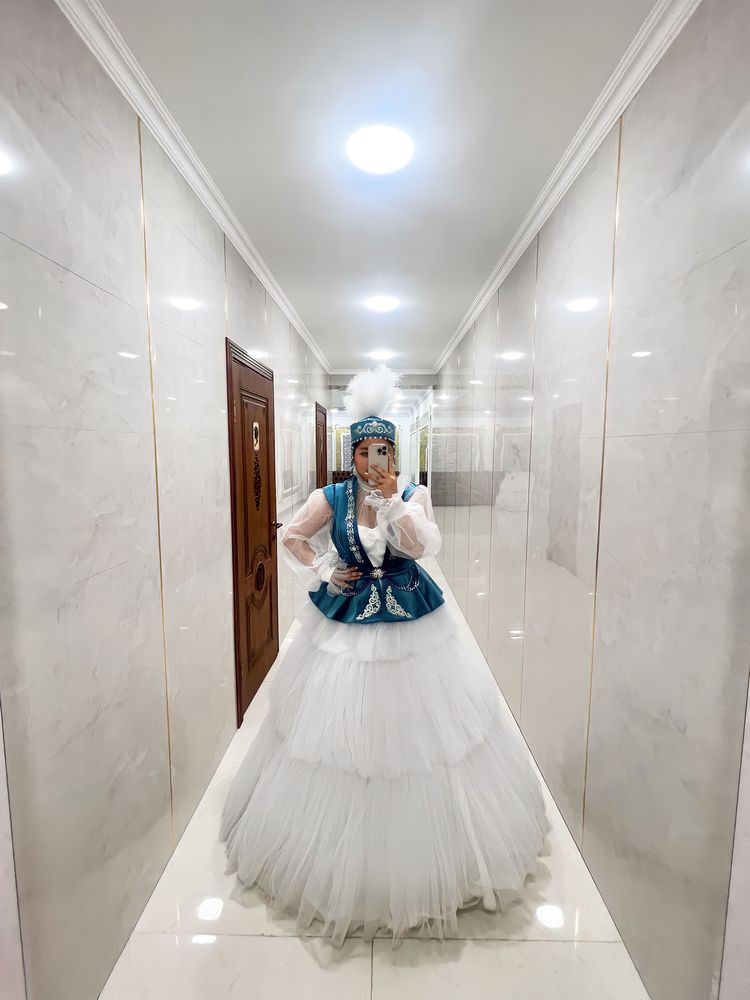 Прокат казахских национальных платьев