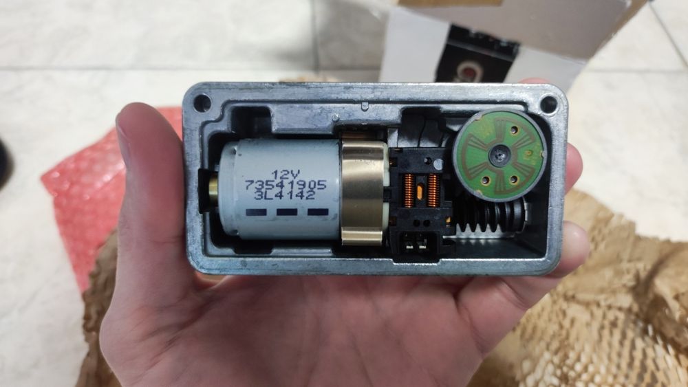 Електронен актуатор за турбо Hella