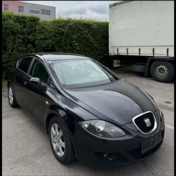 Vând Seat Leon  Stare foarte bună  Recent  adusa din Austria Diesel
