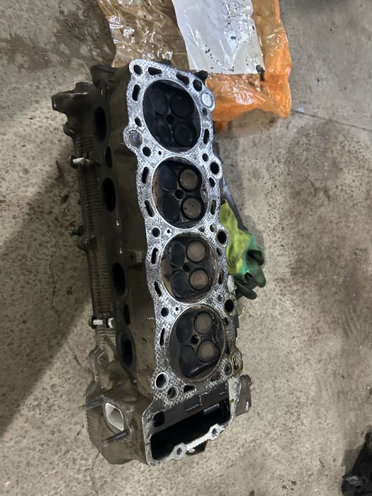 Головка гбц тойота естим 2tz бензиновый