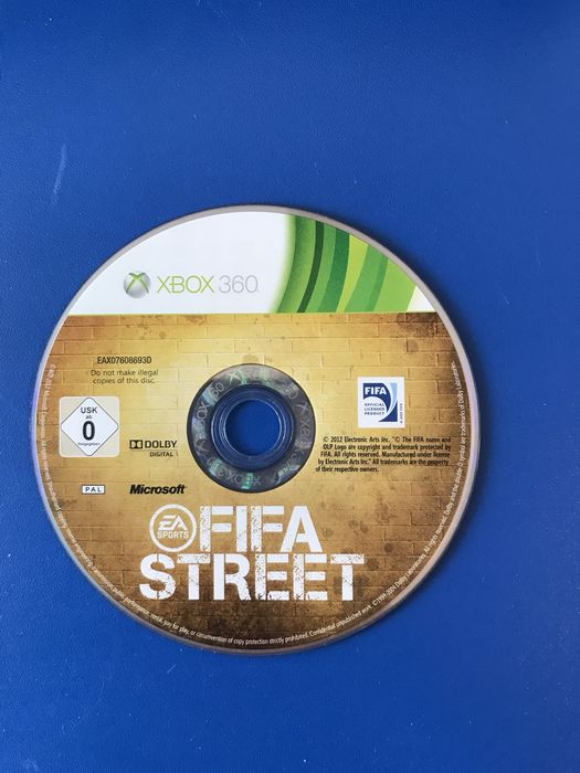 XBOX 360 Slim cu Kinect