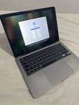 Macbook Pro 13 - Procesor M1, 16GB RAM, 256GB SSD, Touchbar