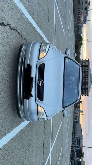 Vând OPEL Astra G