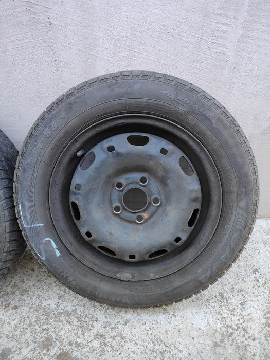 Cauciucuri iarna 165 70 R 14 + jante tabla