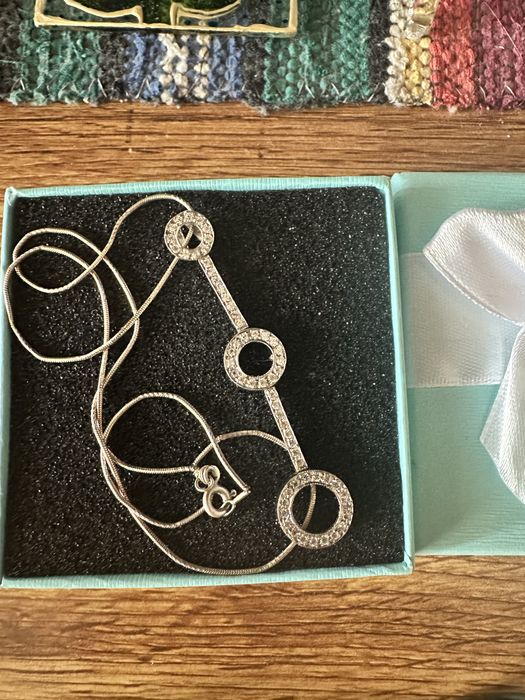 Колие Swarovski. Елегантно и изискано