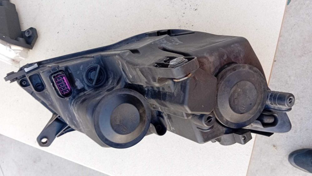 Set faruri 5N1941031AB / 5N1941032AB VW Tiguan I (5N)