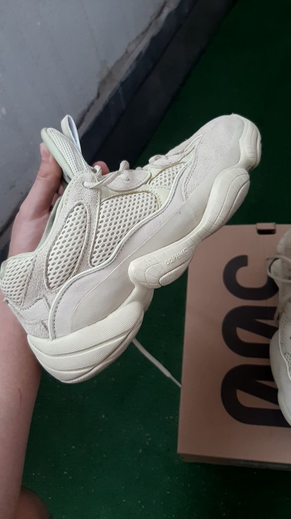 Adidas yeezy 500 super moon yellow