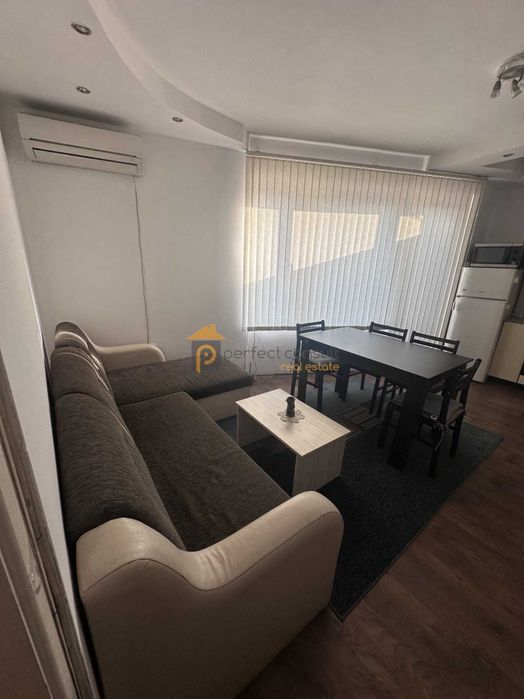 Двустаен Апартамент в Смирненски