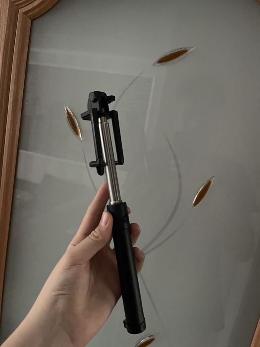 продам новую селфи палку