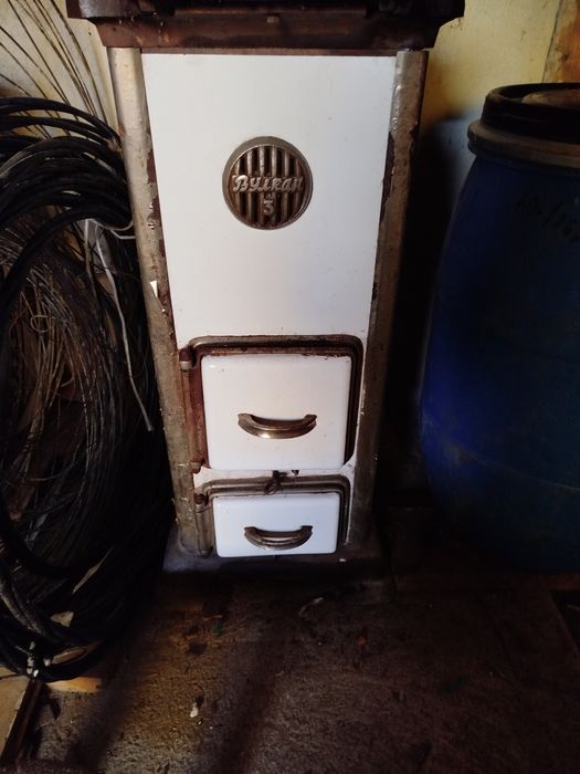 Продавам печка на дърва