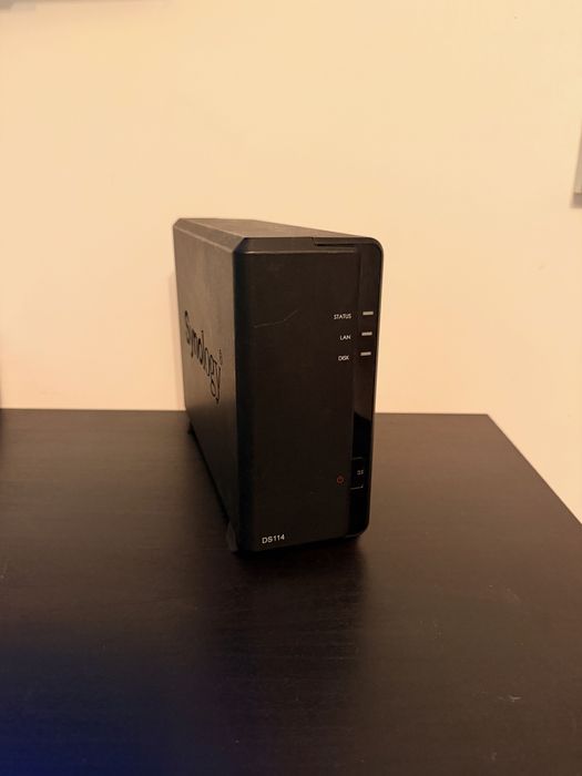 NAS Synology DS114