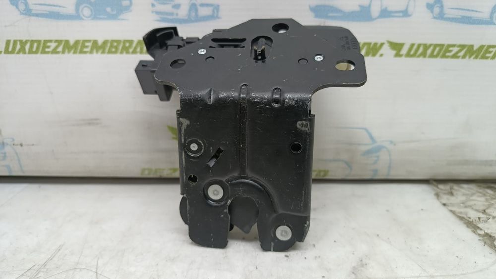 Broasca portbagaj 8p4827505b Audi A3 8P/8PA (facelift)  [din 2004 pan