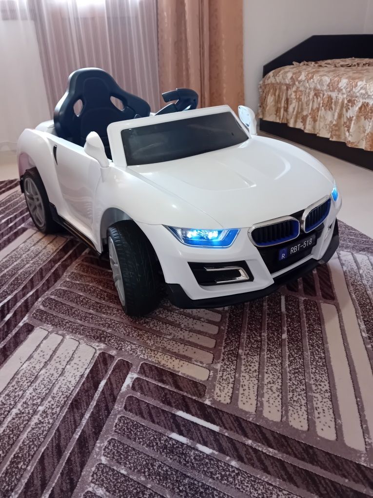Акумулаторна кола BMW