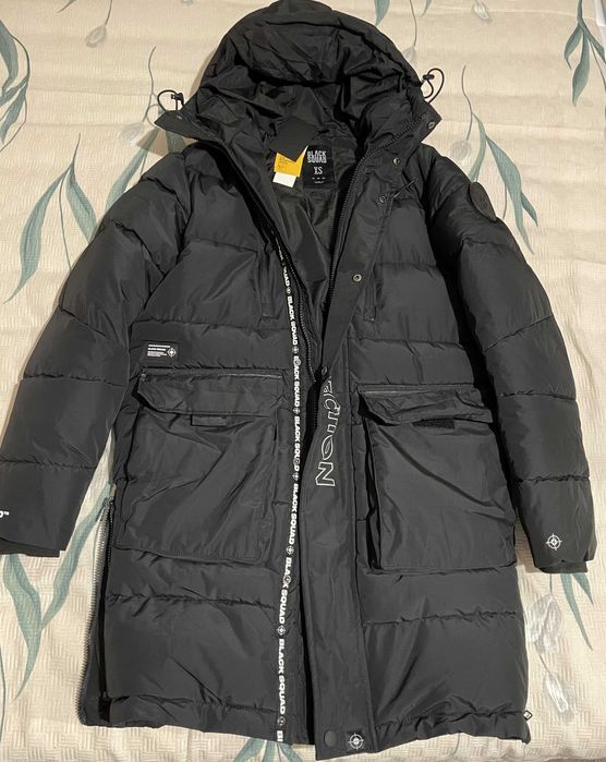 Parka geaca jacheta neagra noua cu eticheta slim groasa iarna