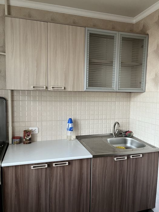 Продам гарнитуры для кухни и ванны