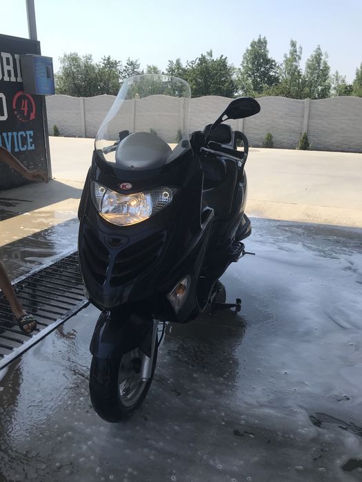 Vand scuter 125 nu detine acte