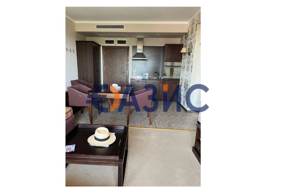 Продава се Двустаен апартамент в к.к. Слънчев бряг - 70 кв.м за 1186 €/кв.м - Снимка #4