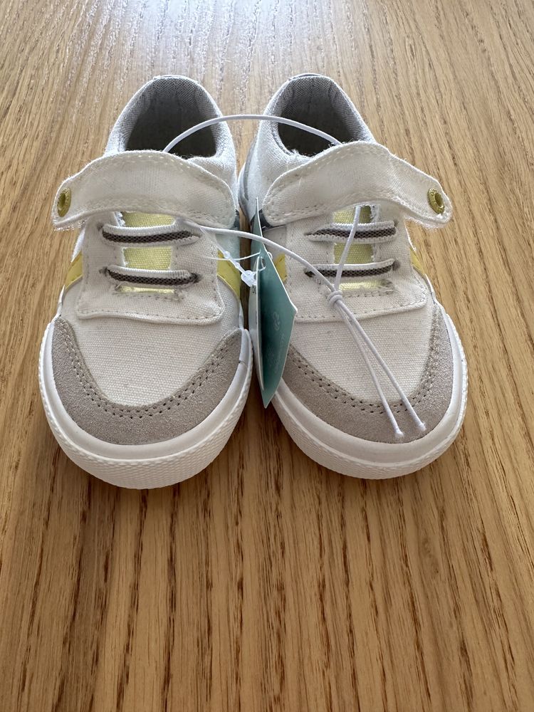 Нови детски обувки Obaidi/Okaidi