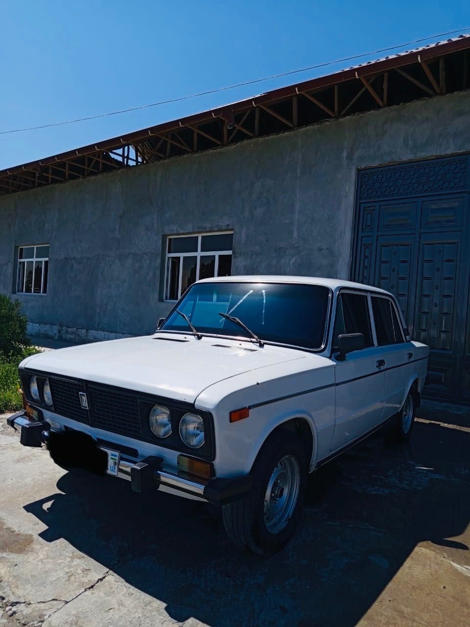 Lada 2106 sotuvda